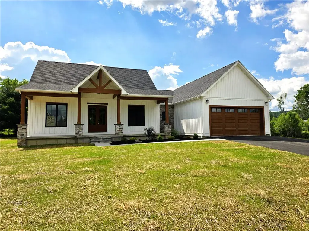 24 Keller Drive, Big Flats