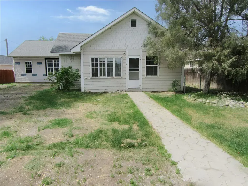 121 Peritse Avenue, Huntley