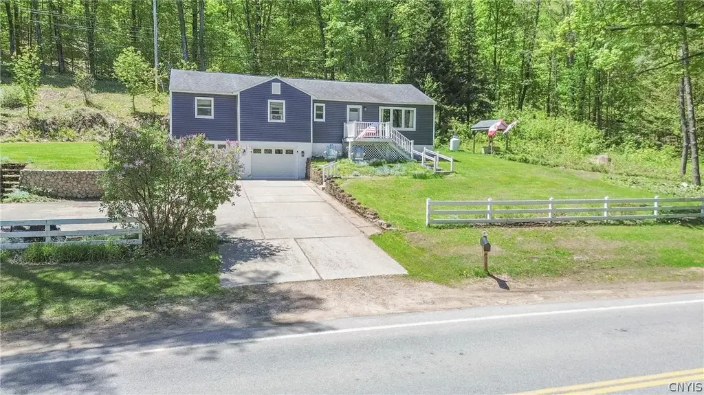 796 Oswegatchie Trail Road, Oswegatchie