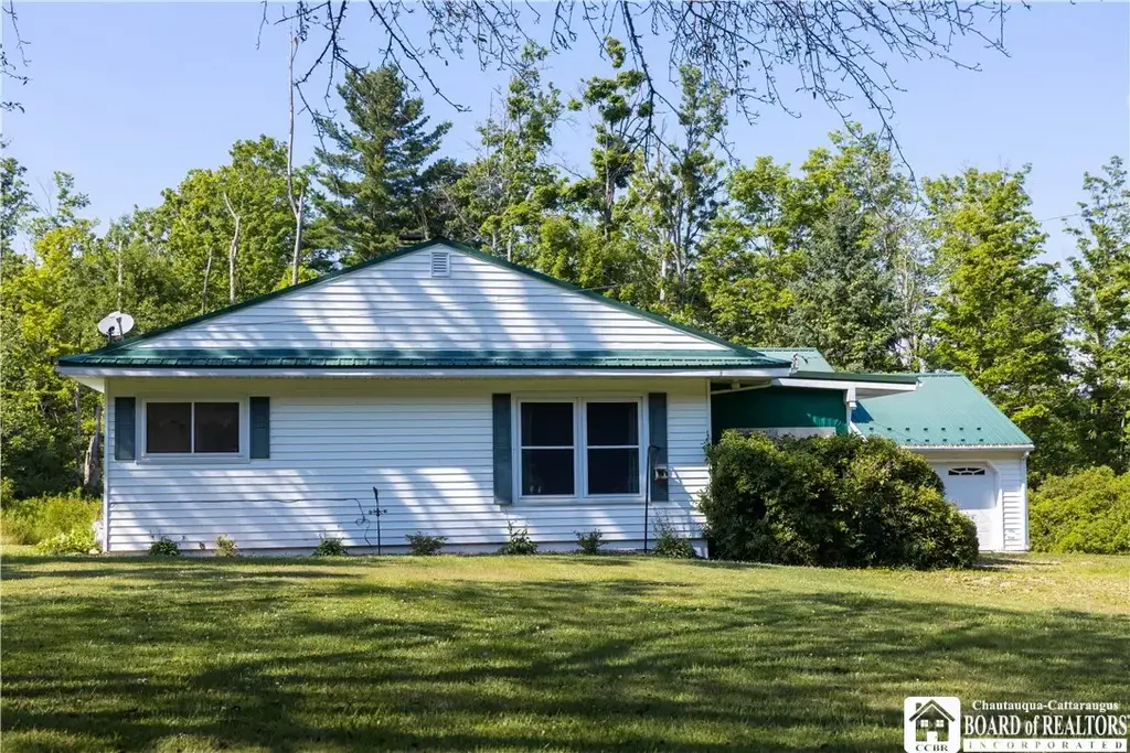 5016 Stoneledge Road, North Harmony