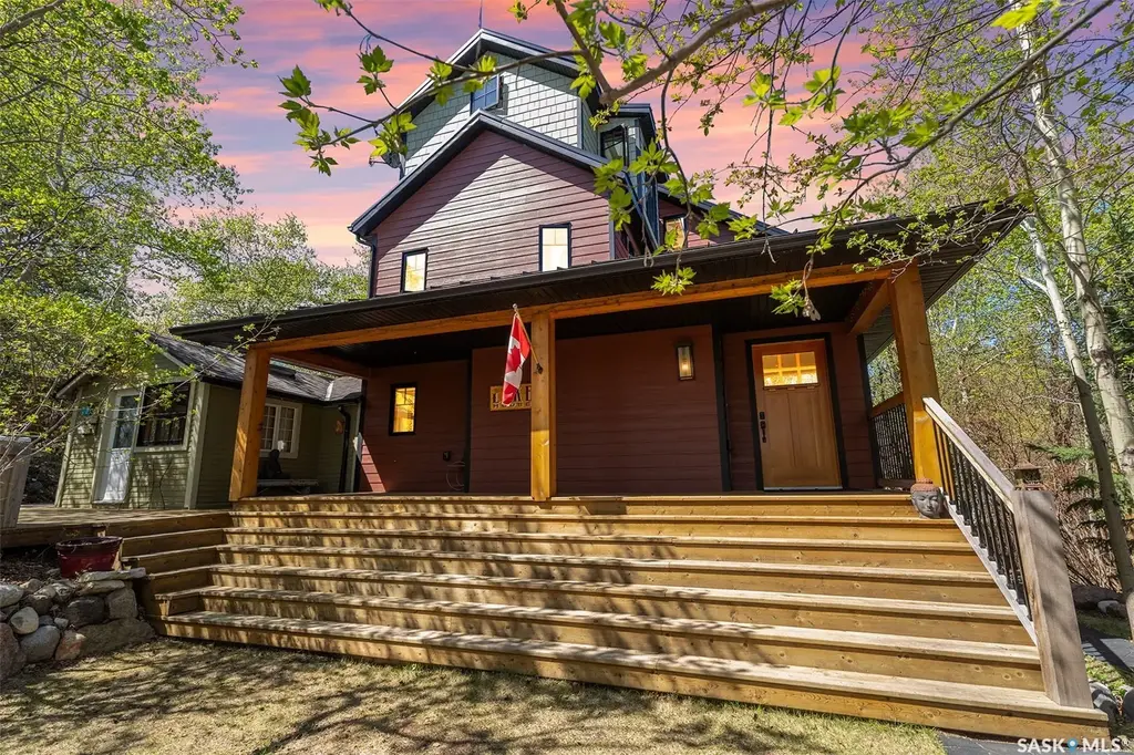115-117 Evenson Avenue, Manitou Beach