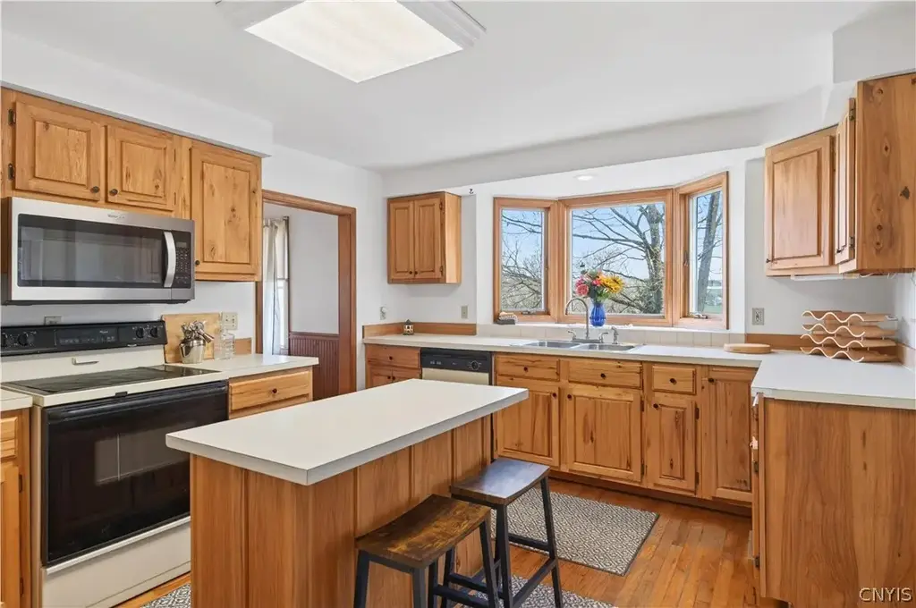 3756 Oak Hill Road, Otisco