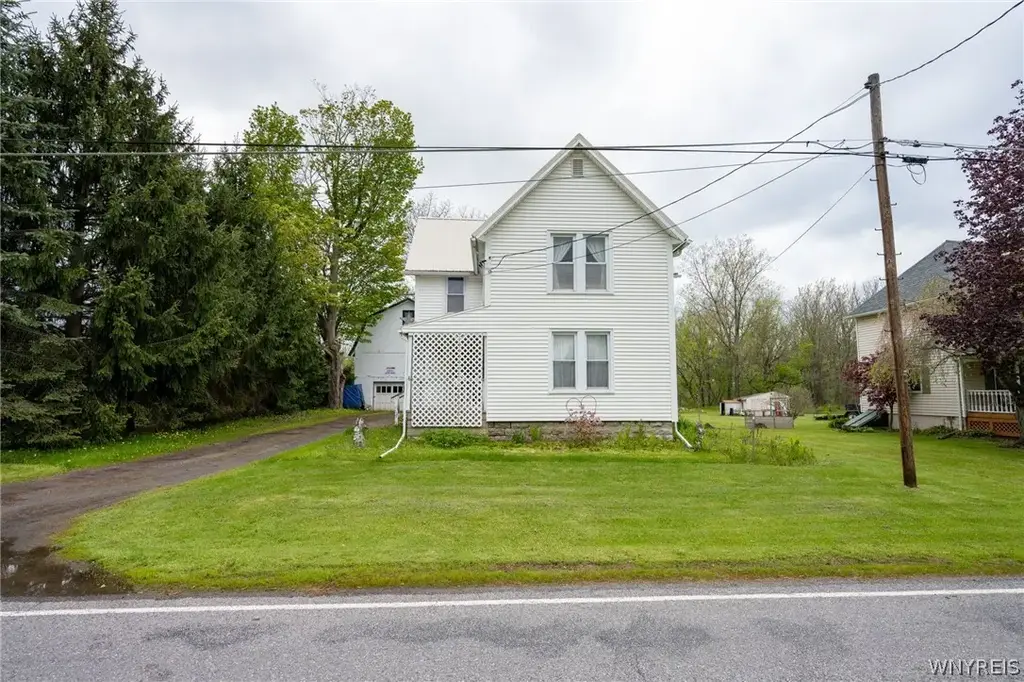 6748 Cedar Street, Newstead