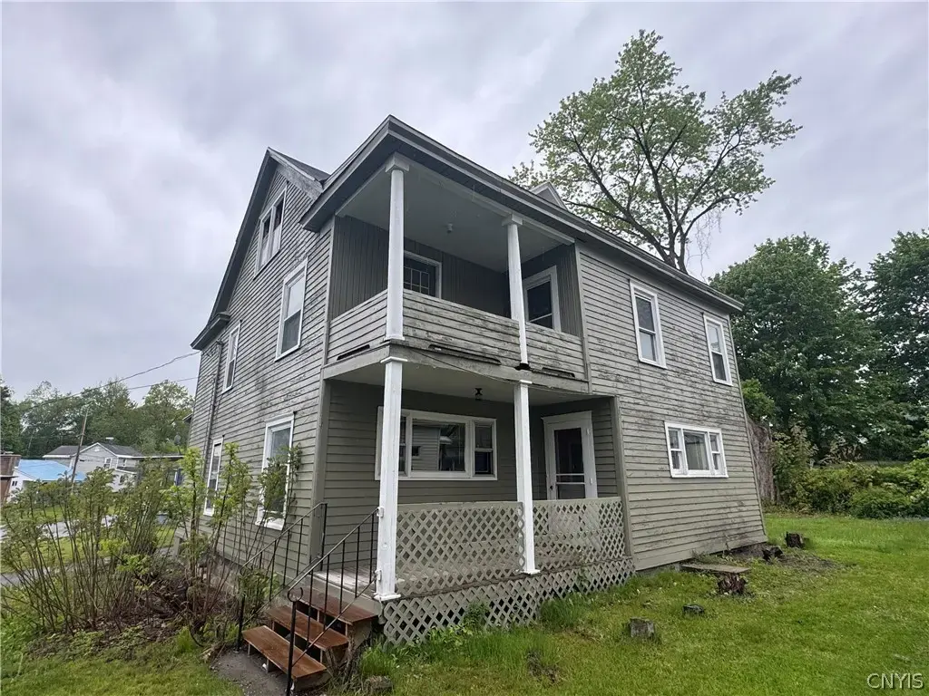 55 N Helmer Avenue, Manheim