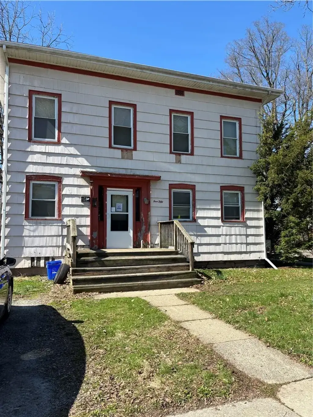 450 Riverside Avenue, Elmira City