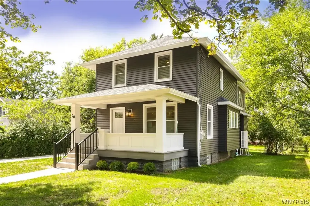 50 Rinewalt Street, Amherst