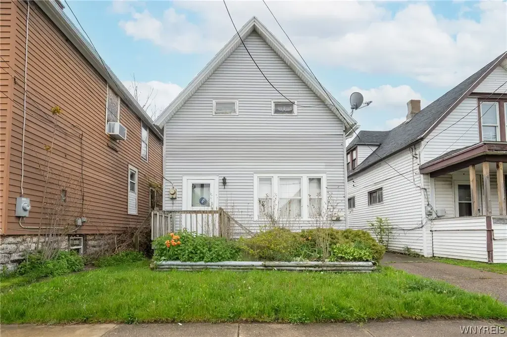 35 Troupe Street, Buffalo