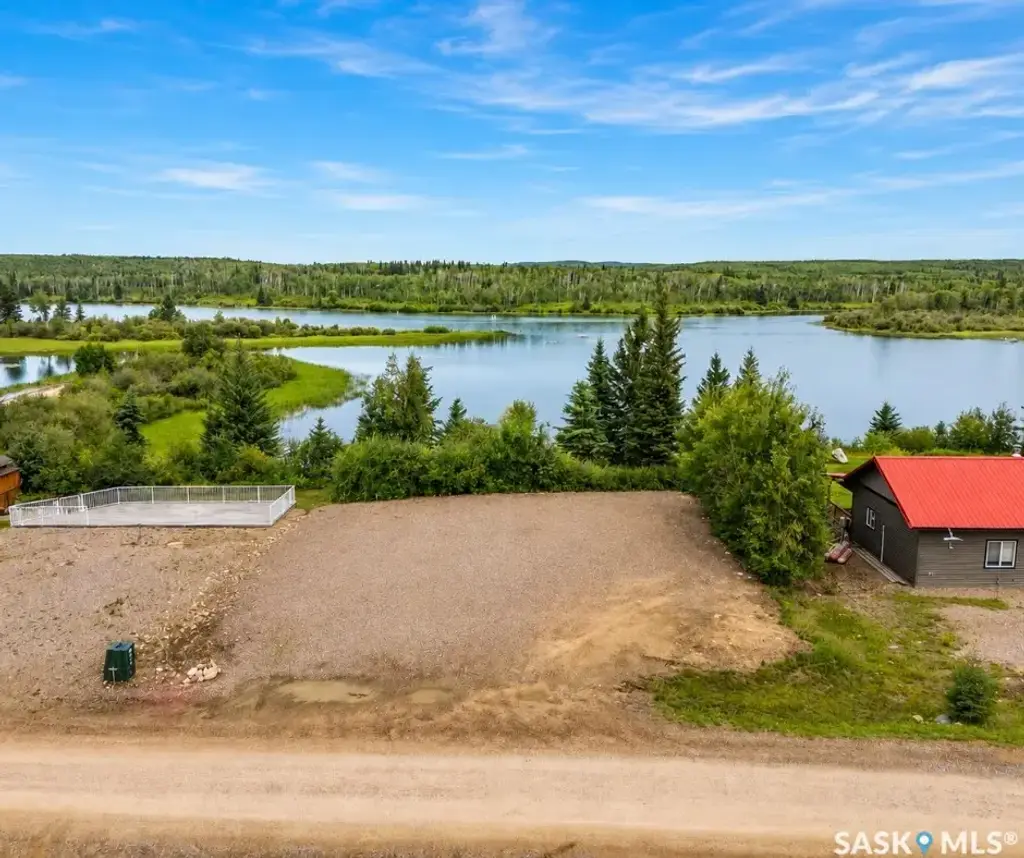 822 Spruce Street, Beaver River Rm No 622