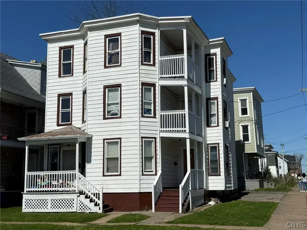1500 Conkling Avenue, Utica
