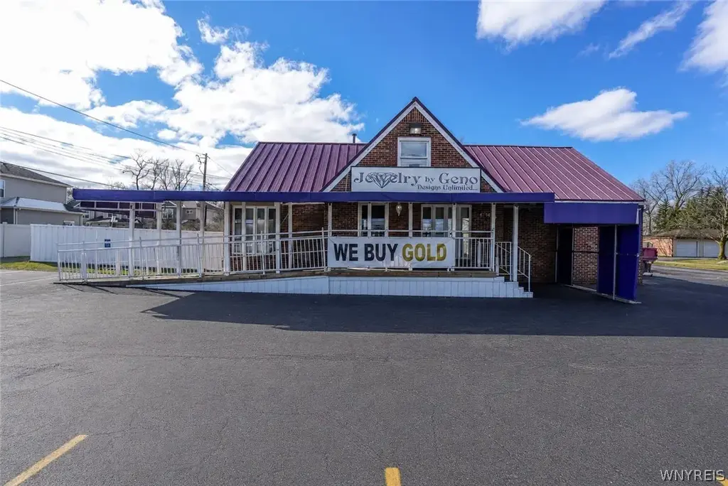4734 Transit Road, Cheektowaga