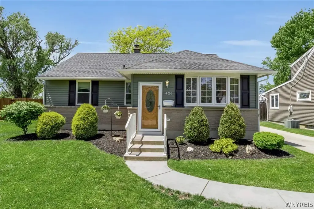 426 Ashford Avenue, Tonawanda