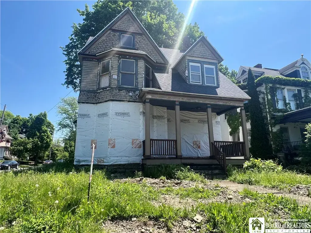 632-634 Lakeview Avenue, Jamestown