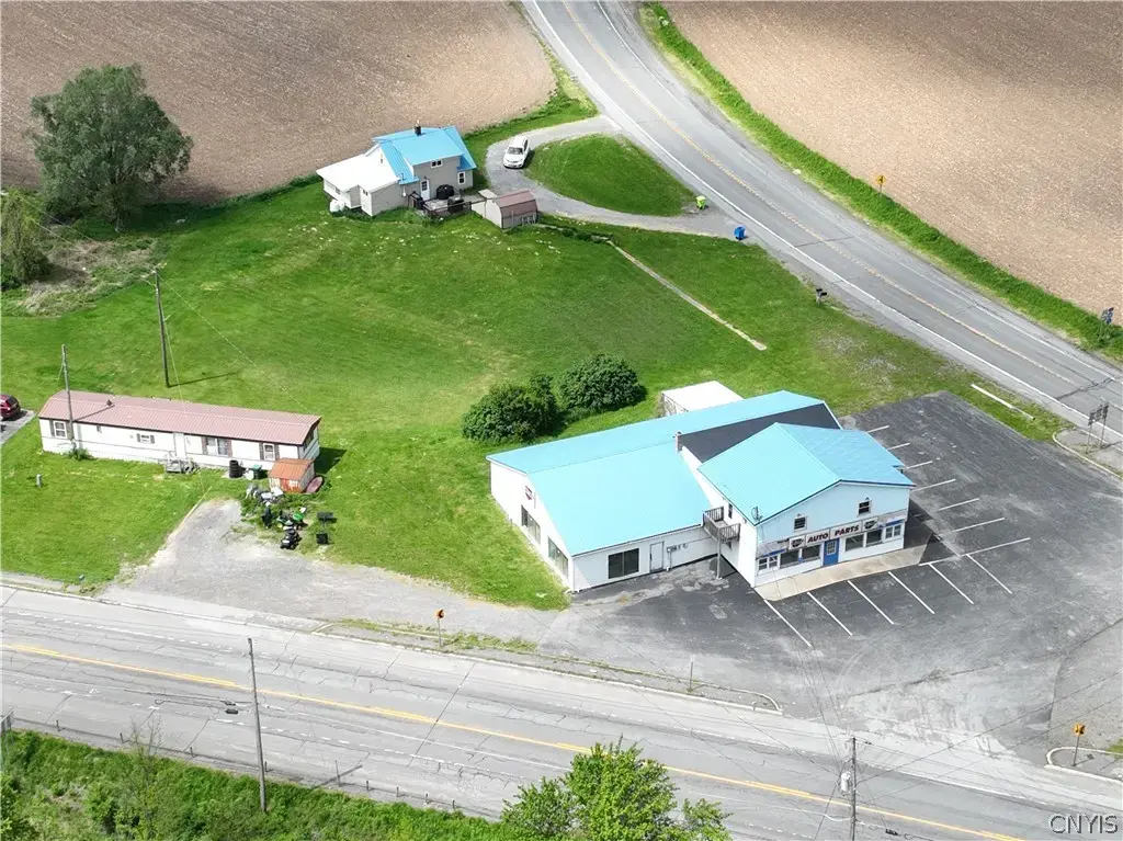 6209 State Route 20, Eaton