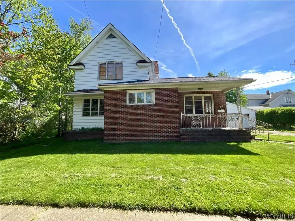428 Robin Street, Dunkirk