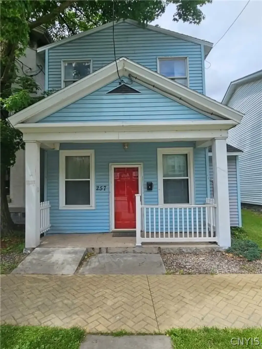 257 Genesee Street, Sullivan