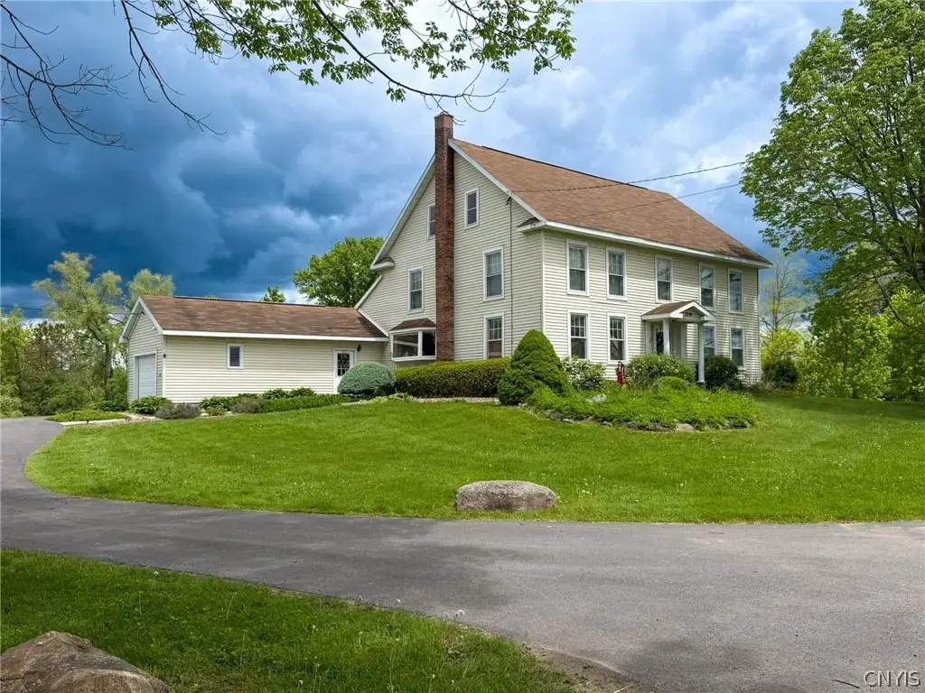 7291 W South Street, Westmoreland