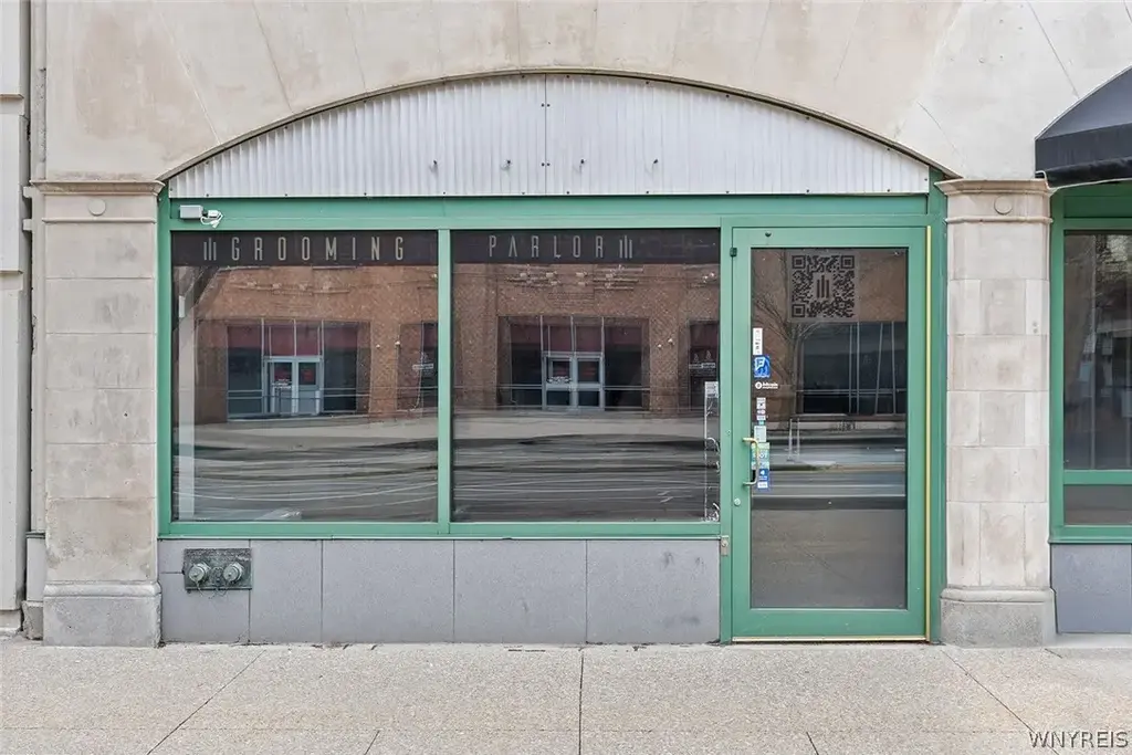 610 Main Street - Street Level, Buffalo