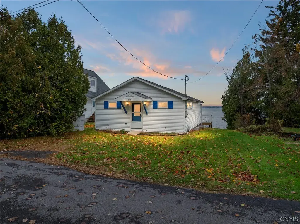 1875 Hill Street, Sullivan