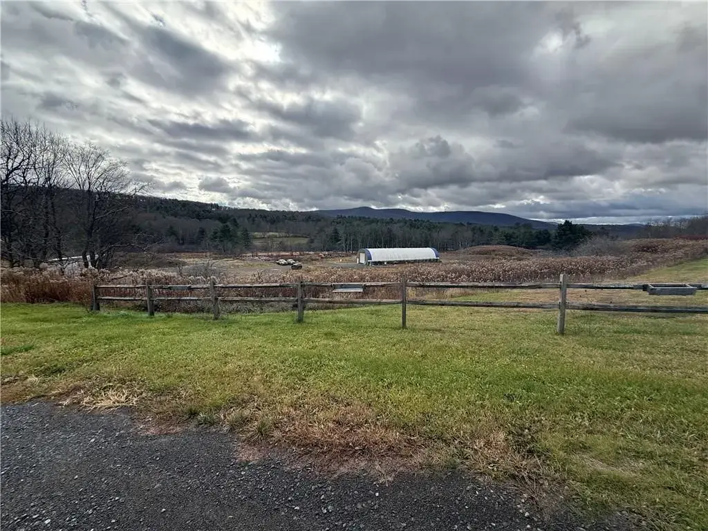 62166 State Highway 10, Harpersfield