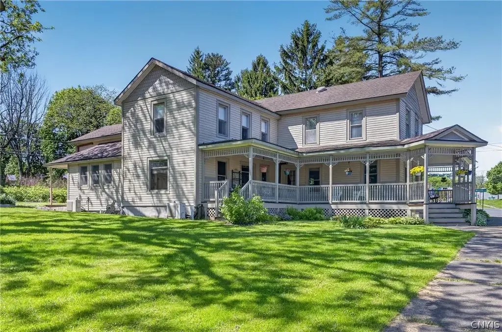498 Main Street, Sterling