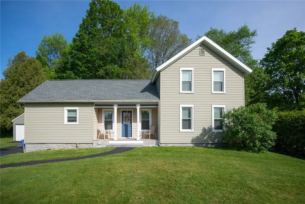 7793 State Highway 80, Springfield