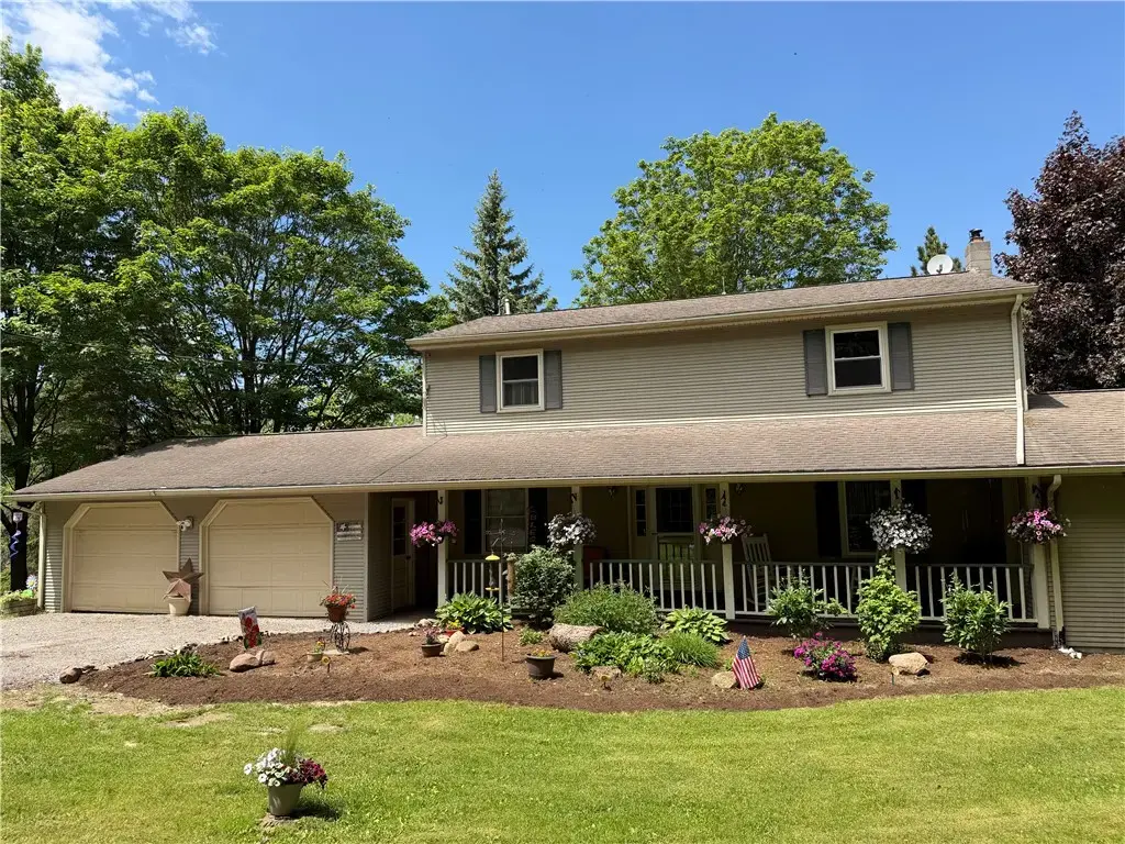 1316 Bay Drive, Middlesex