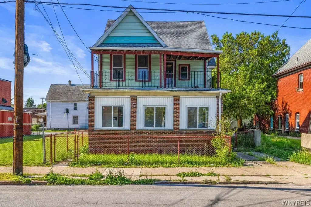 1823 Whitney Avenue, Niagara Falls