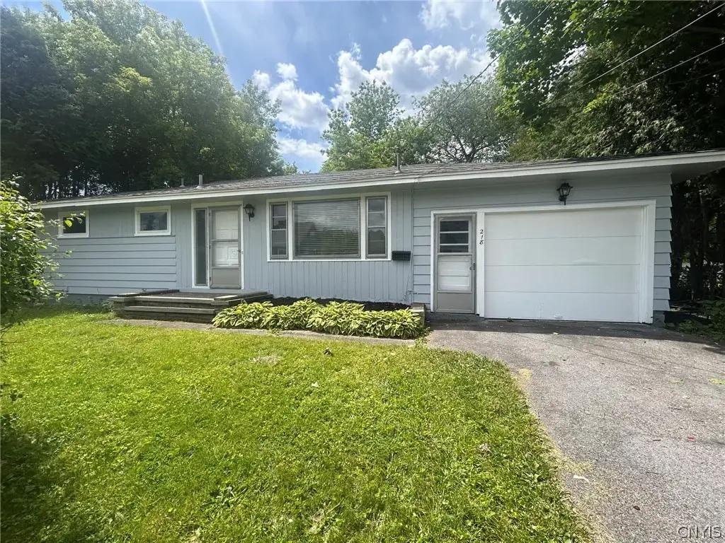 218 Roosevelt Drive, Utica