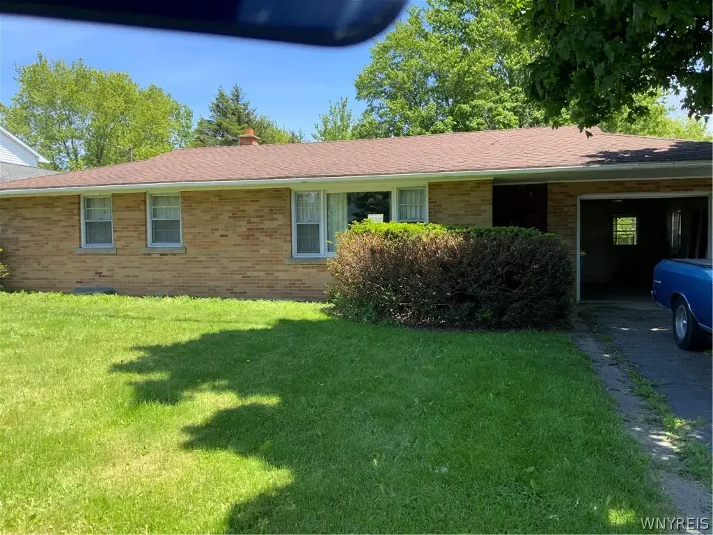 4959 Sunset Drive, Lockport Town