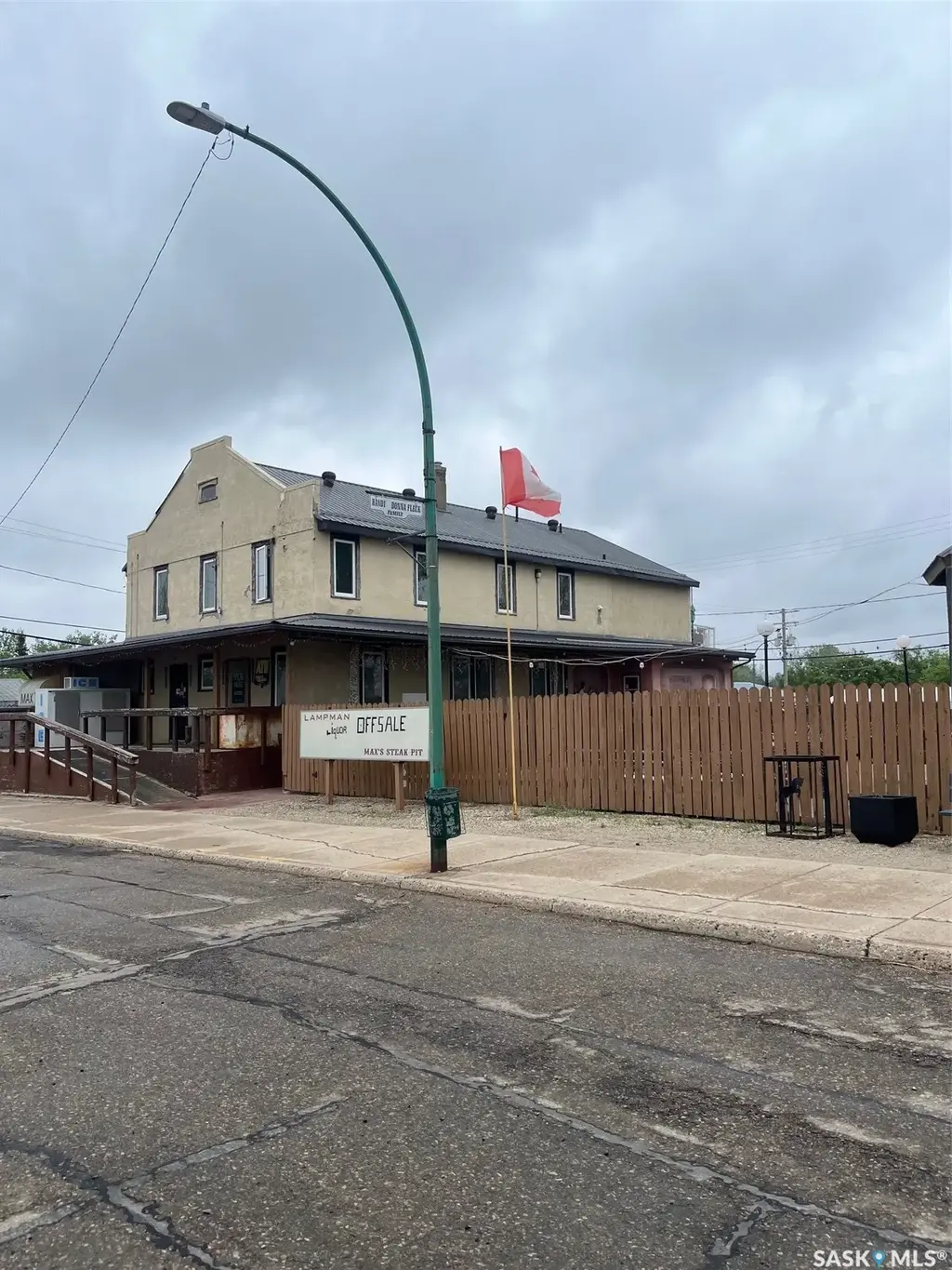 113 Main Street, Lampman