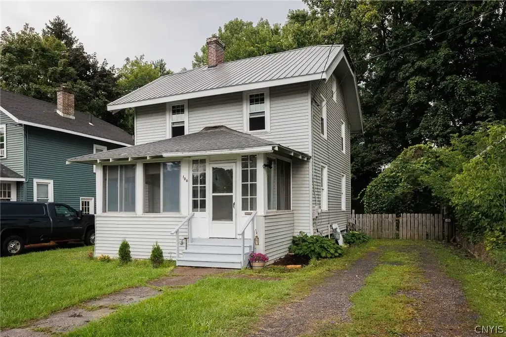 106 Girard Avenue, Watertown City