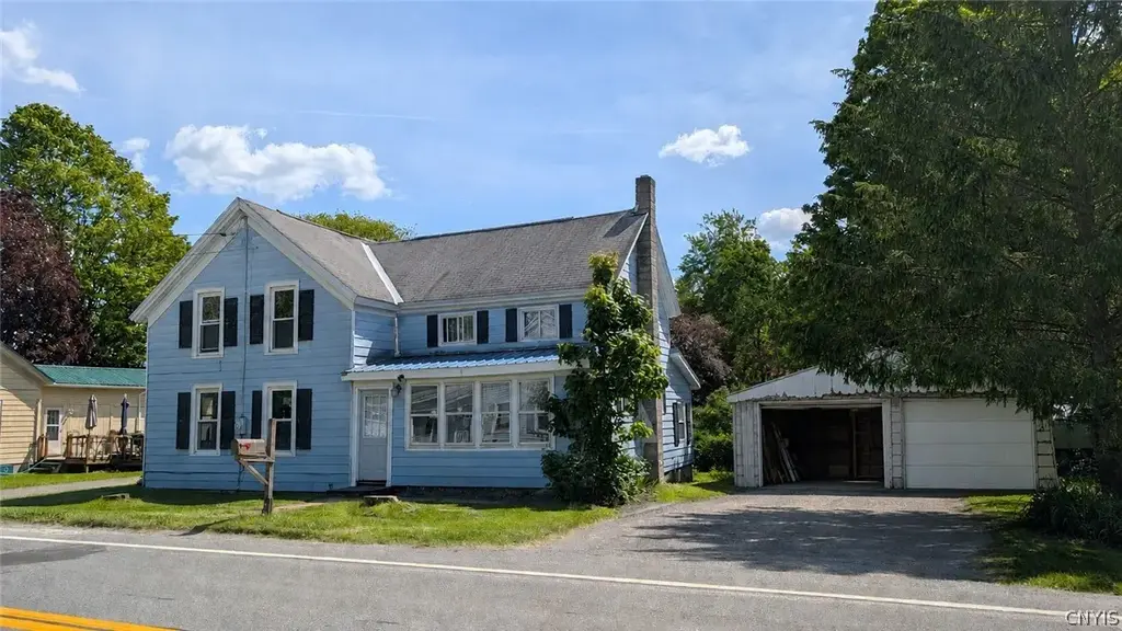 1033 State Route 80, Georgetown
