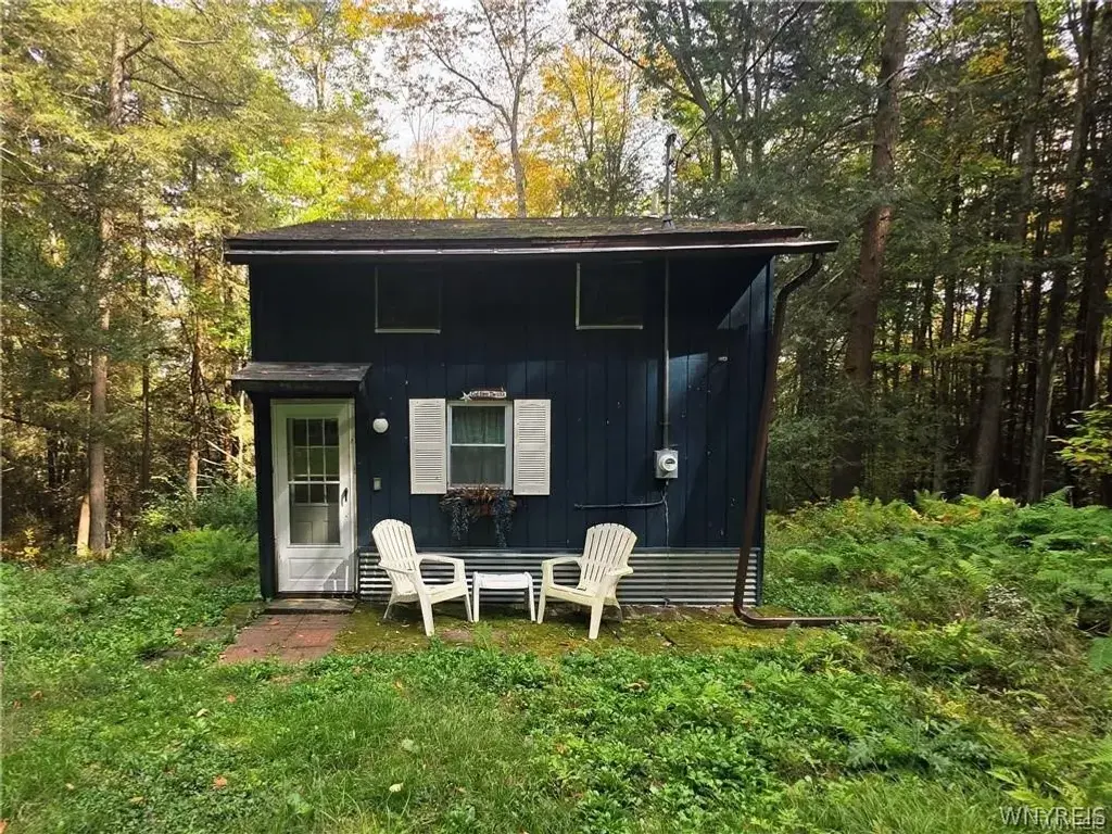 7629 Russell Hill Road, Caneadea