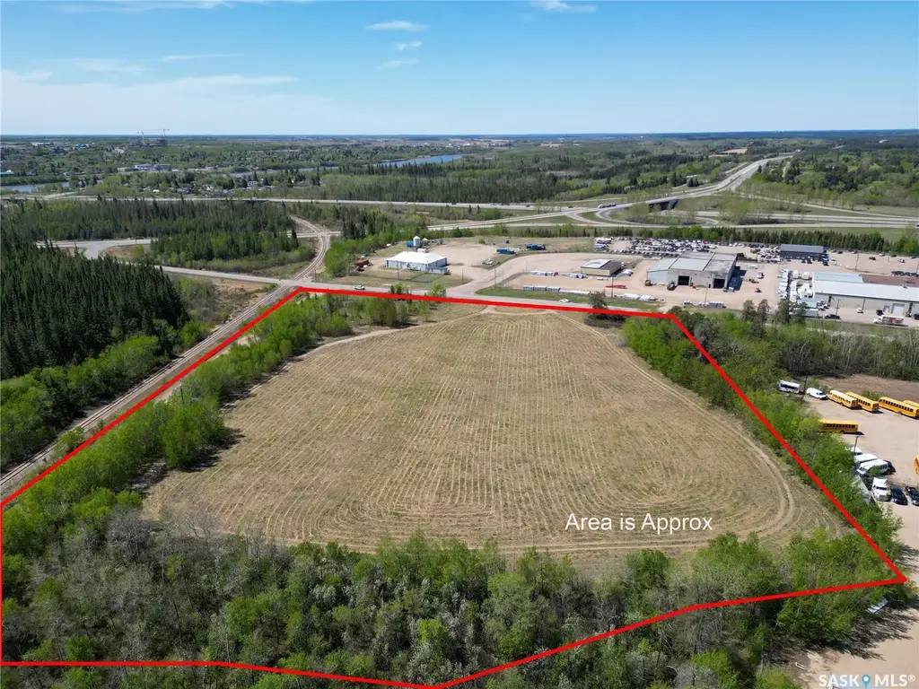 970 Central Avenue N, Prince Albert