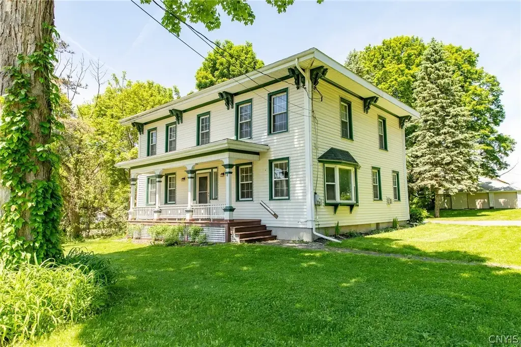 2395 / 2407 W Genesee, Camillus
