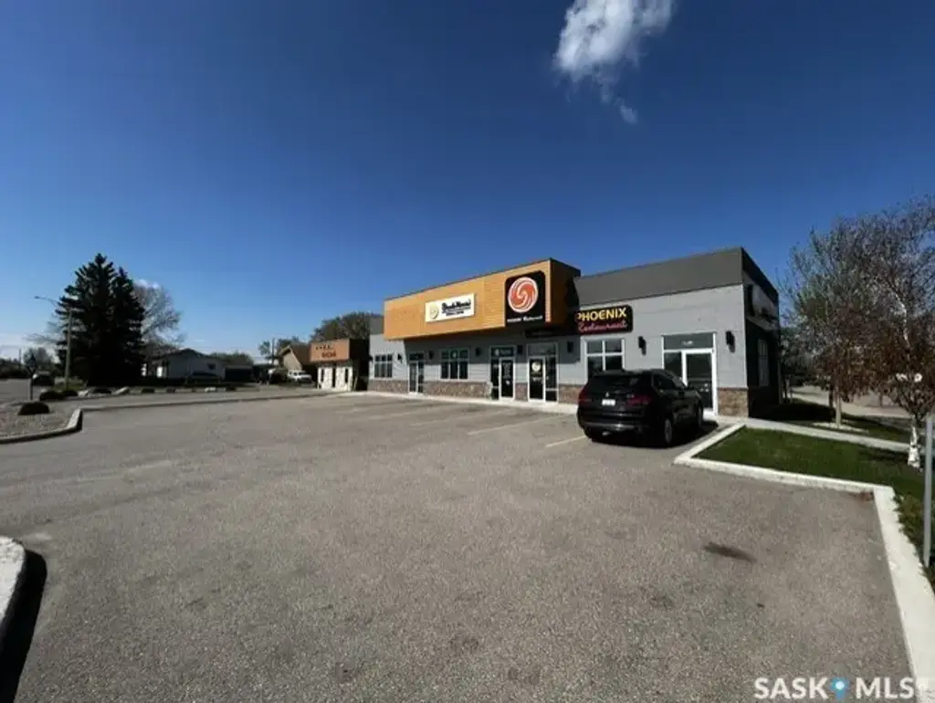 102 5th Avenue S 1, Warman