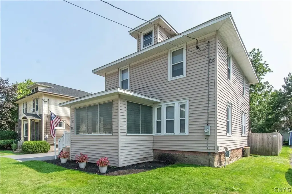 174 Bowers Avenue, Watertown City