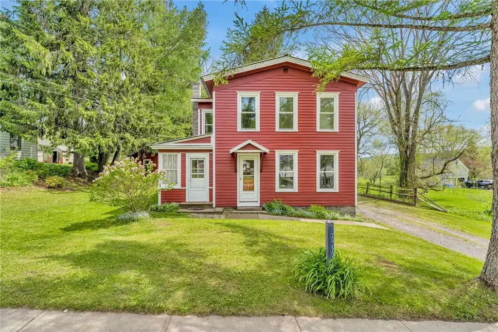 3060 County Highway 11, Hartwick