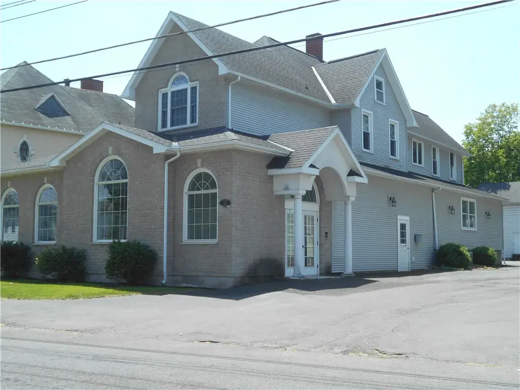 235 State Street, Auburn