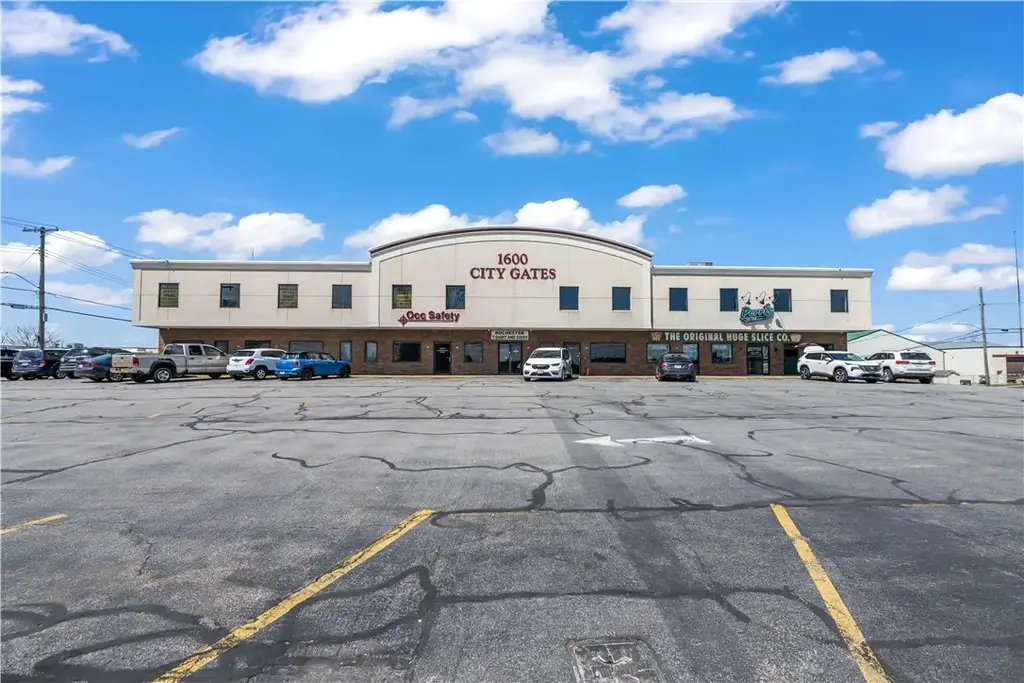 1600 Lyell Ave, Unit 2e, Rochester
