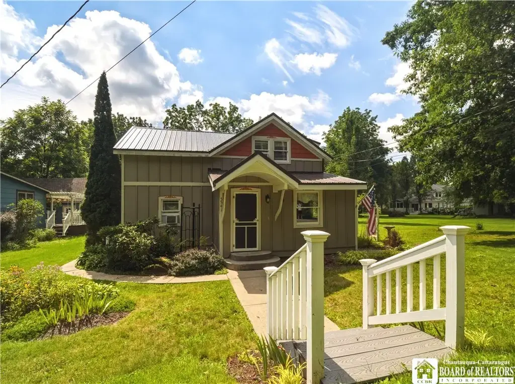 5541 Summit Avenue, Ellery