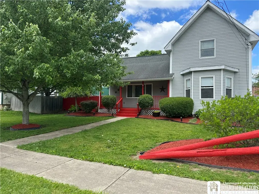 54 Maple Avenue, Concord