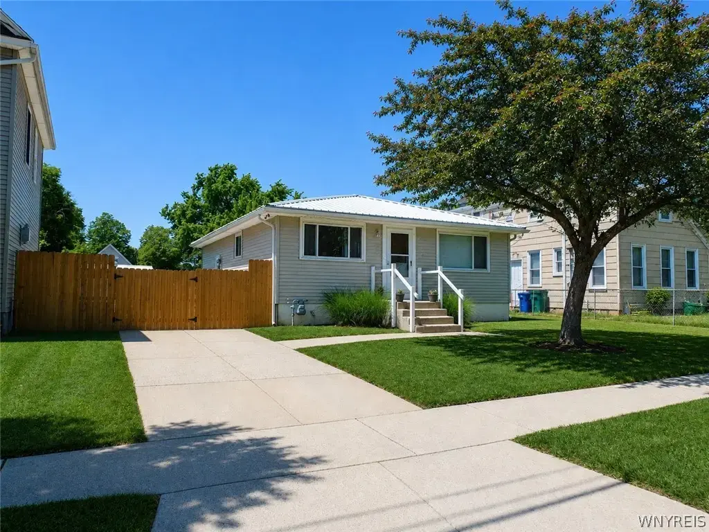 446 Davey Street, Buffalo
