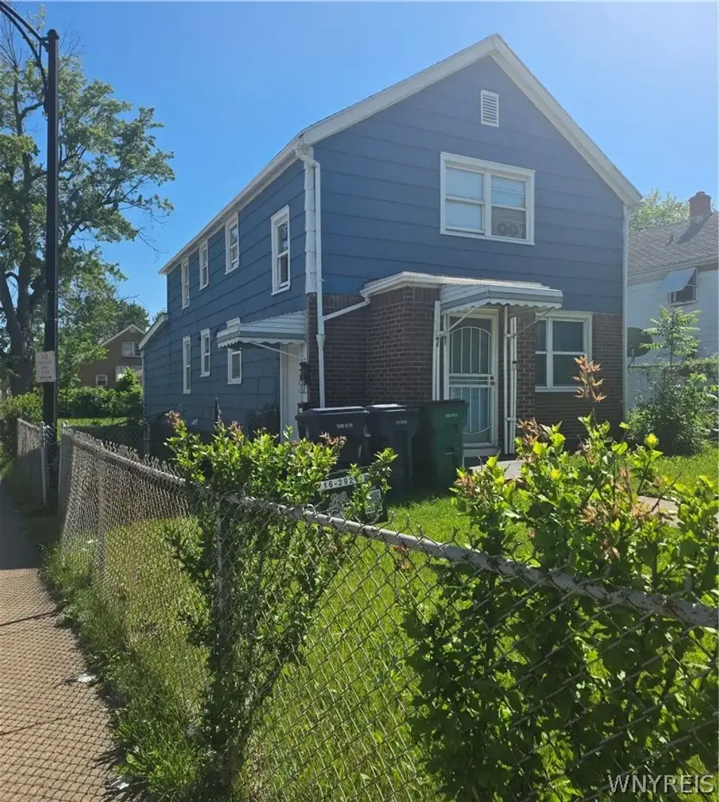 77 Oakmont Avenue, Buffalo