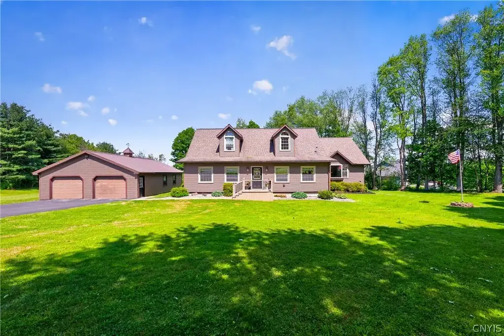 7101 Ives Road, Marcy