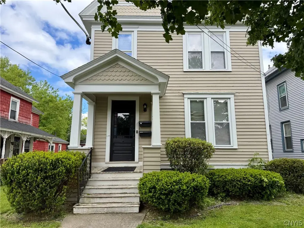 10 Maple Avenue, Cortland