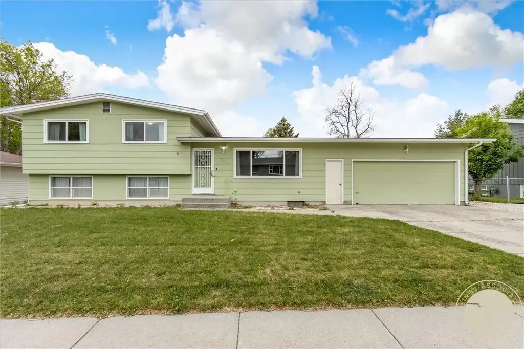 2112 Hoover Avenue, Billings