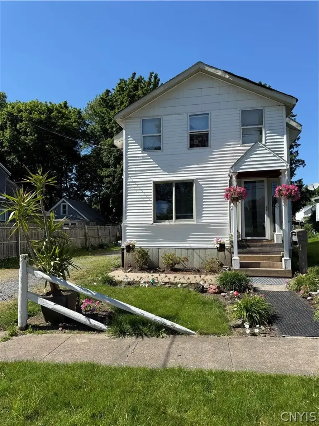 104 Garden City Drive, Salina