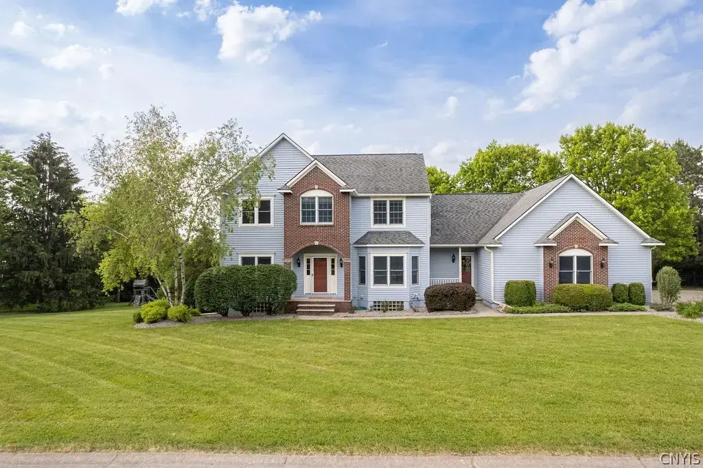 7204 Mint Wood Lane, Manlius