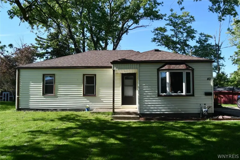 40 North Drive, Lackawanna